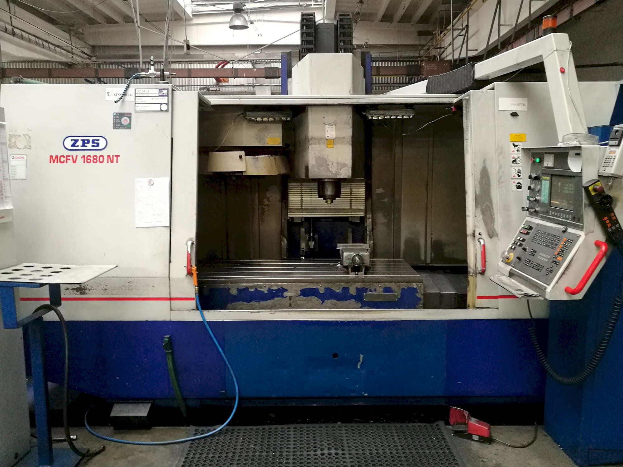 Vista frontale della macchina ZPS MCFV 1680 NT