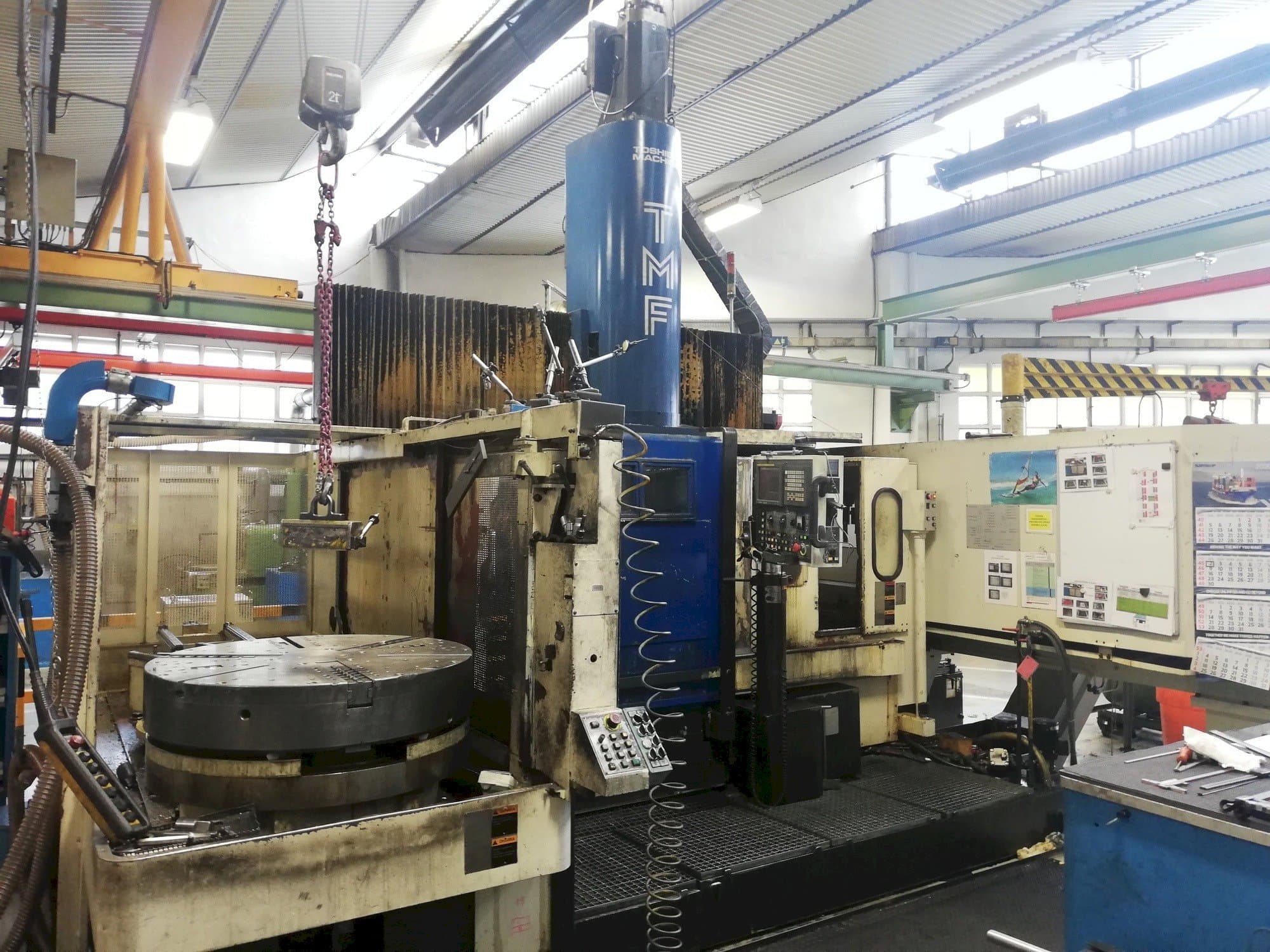 Vista frontale della macchina Toshiba TMF-10