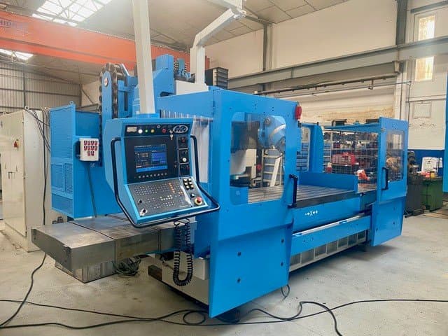 Vista frontale della macchina MTE BF 2200