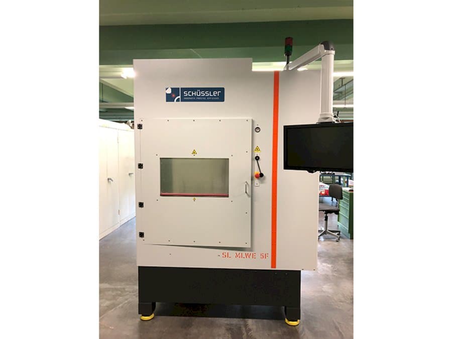 Vista frontale della macchina Schussler SL MLWE 5F