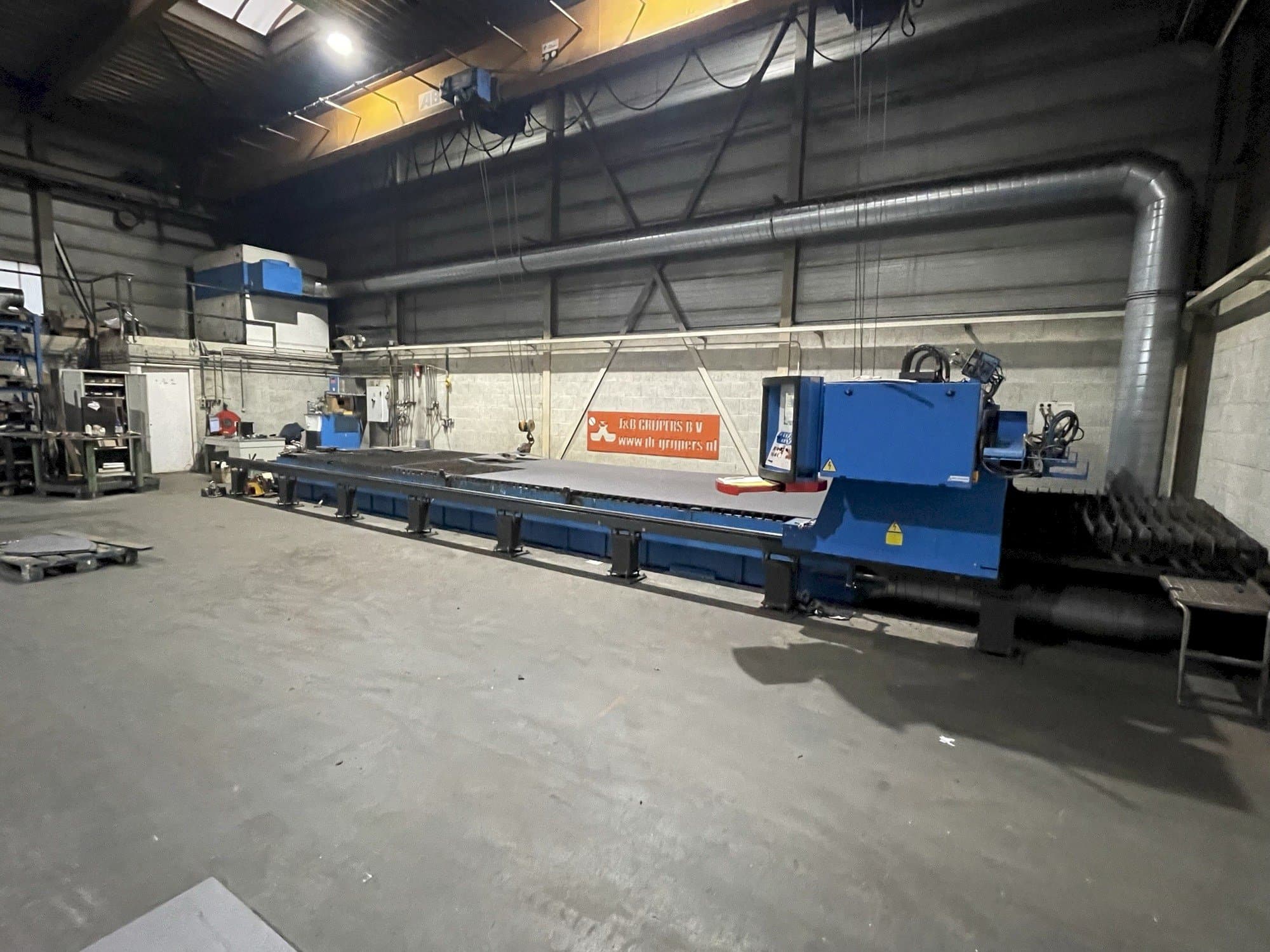 Vista frontale della macchina SAF Air liquide Oxytome 25HPC