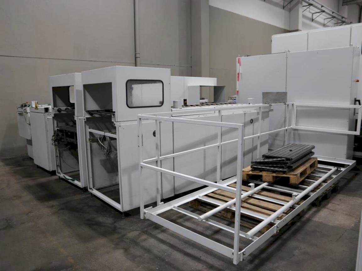 Vista frontale della macchina REINIGUNGS / WASCHANLAGE RUT 067-048-030-04