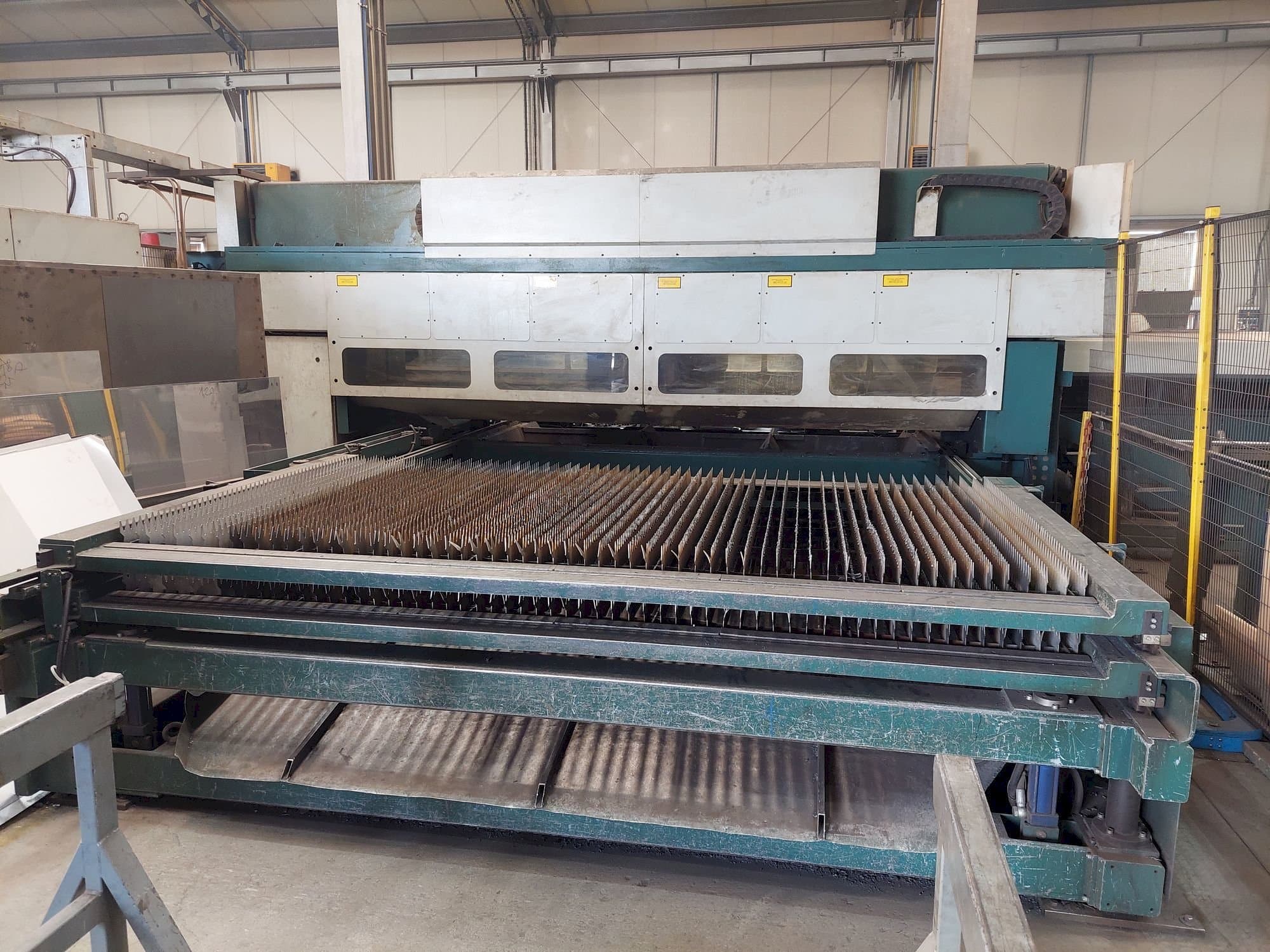 Vista frontale della macchina ADIGE LT COMBO