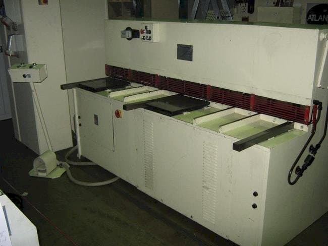 Vista frontale della macchina GEFI LVS-2000