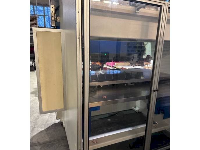 Vista frontale della macchina Trumpf TrumaBend C60