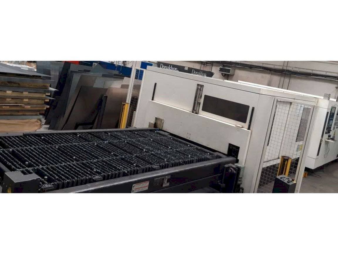 Vista frontale della macchina Mazak Super Turbo-X510 Mk III G