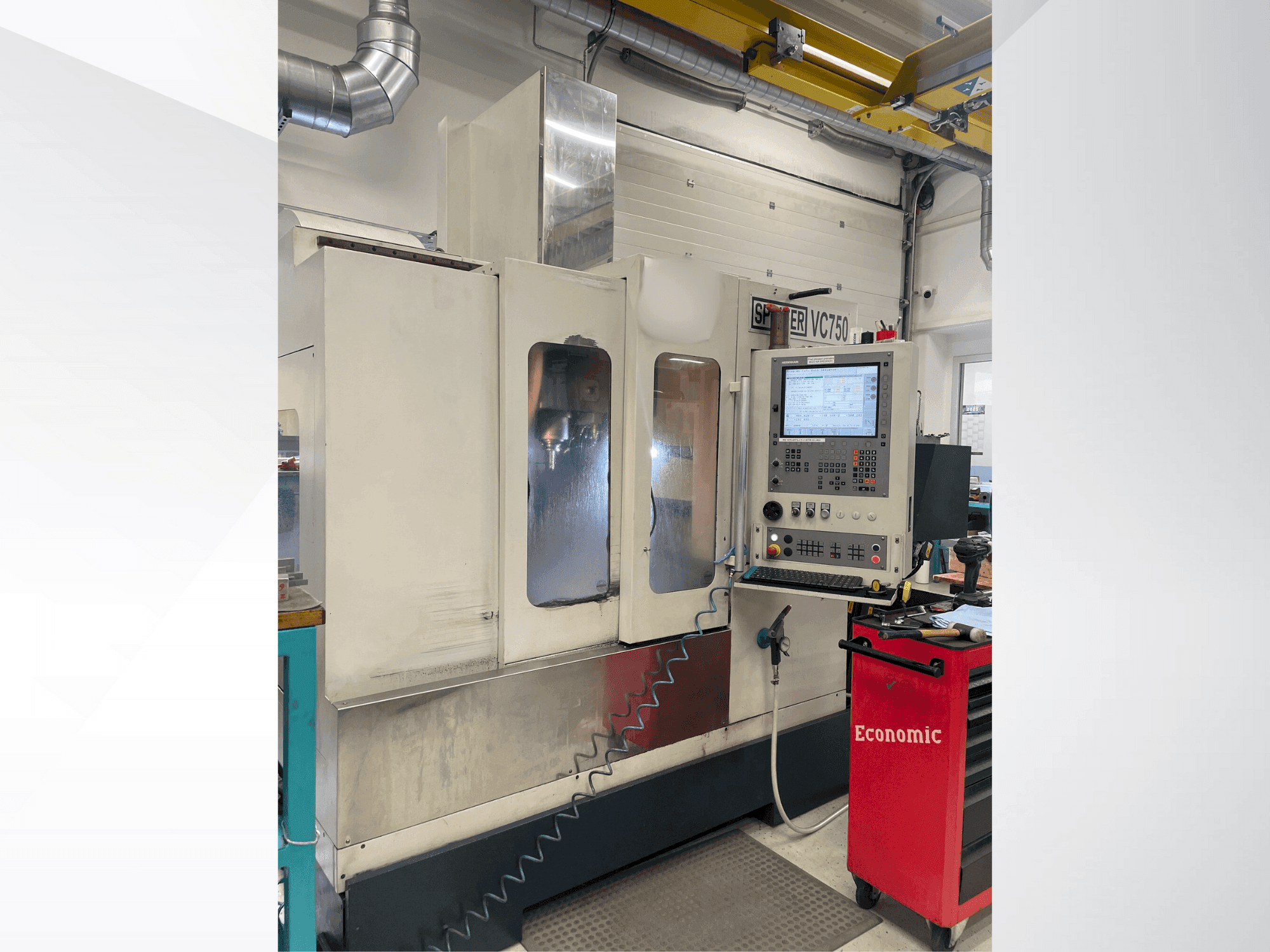 Vista frontale della macchina SPINNER VC 750