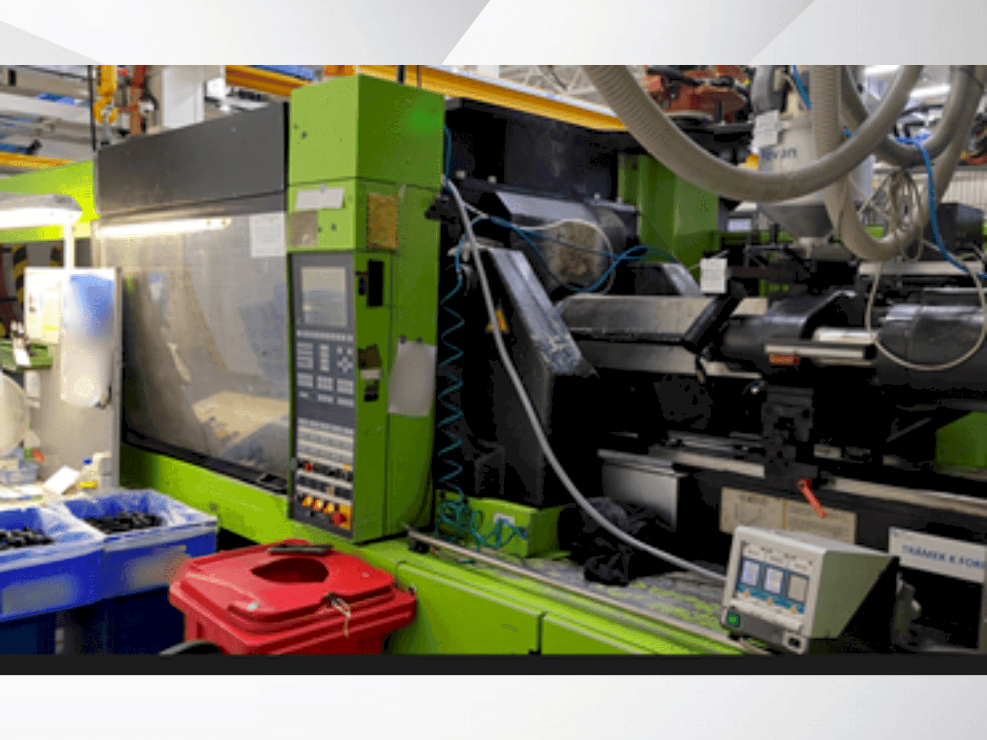 Vista frontale della macchina Engel Engel ES 1050/250 HLST