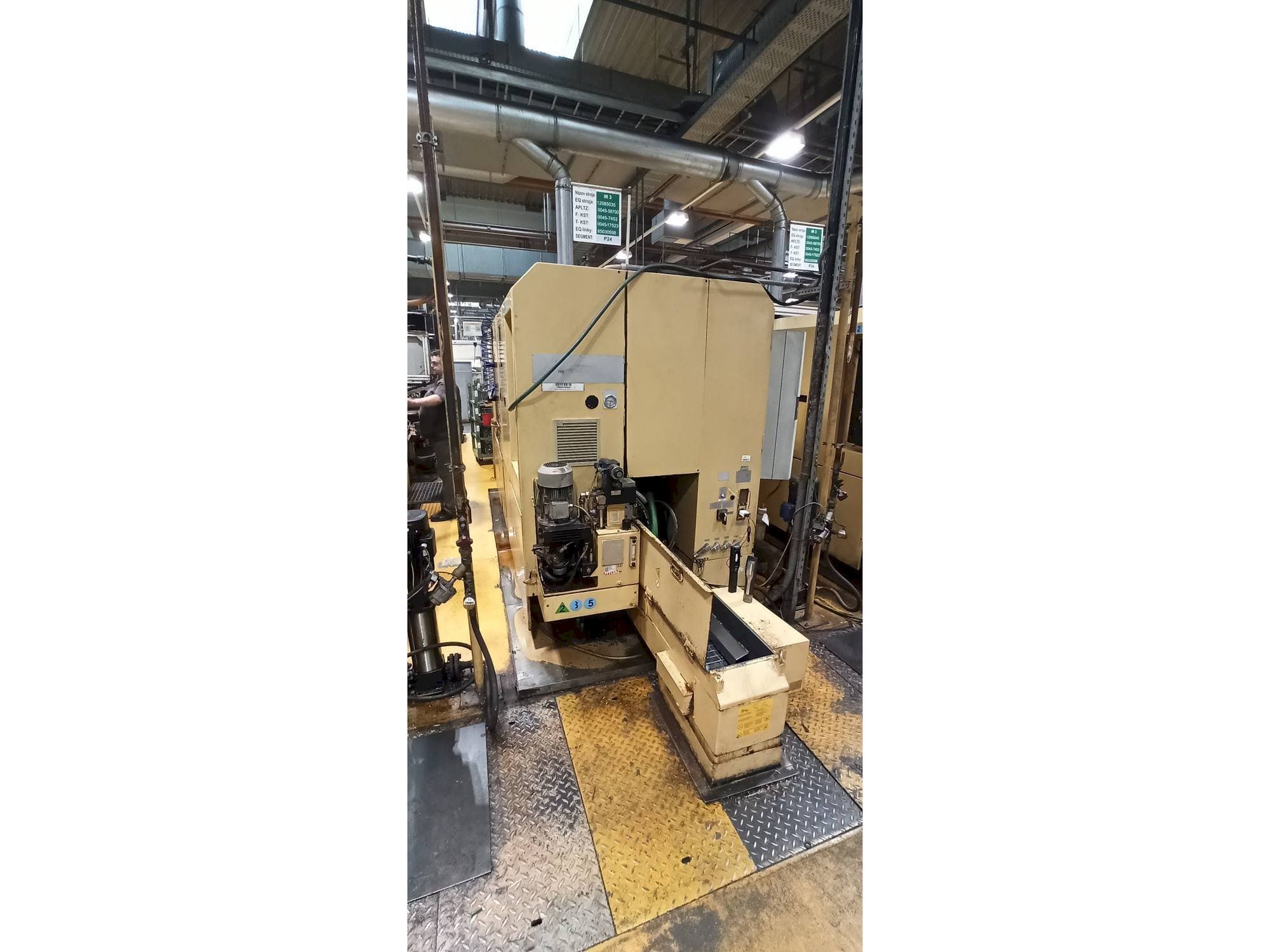 Vista laterale destra della macchina TAJMAC-ZPS SAL 100/4