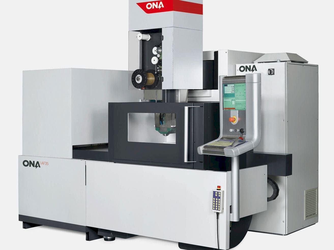 Vista frontale della macchina ONA AF35
