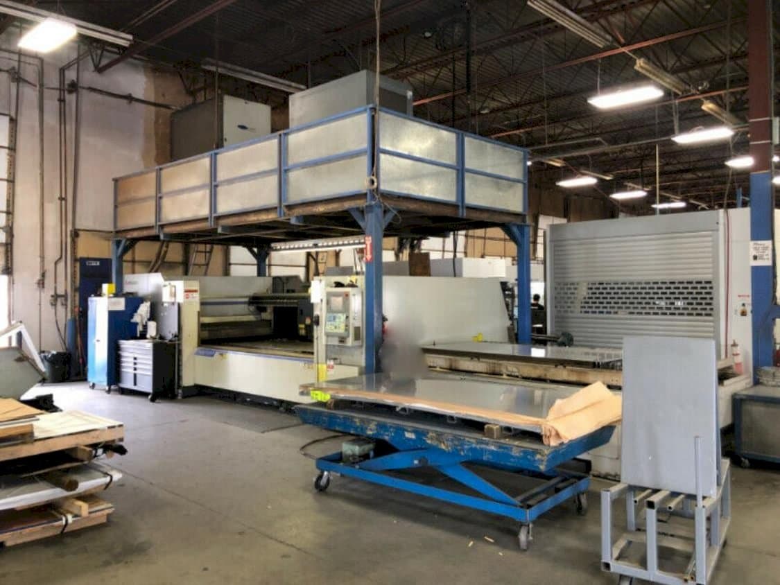 Vista frontale della macchina Mitsubishi ML3015LVP PLUS 40CFX-A