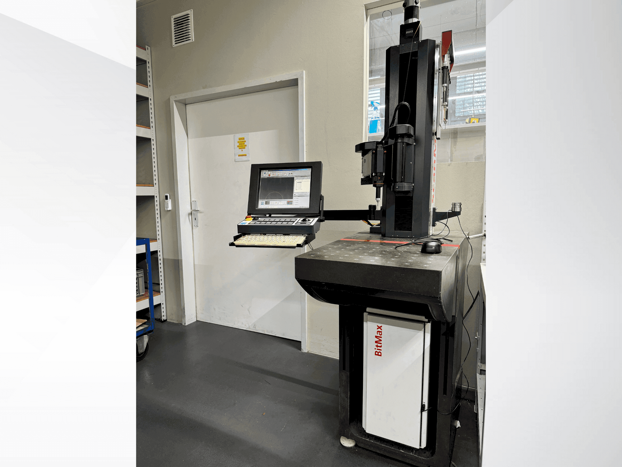 Vista frontale della macchina ZEISS ScanMax G32001-9906-000