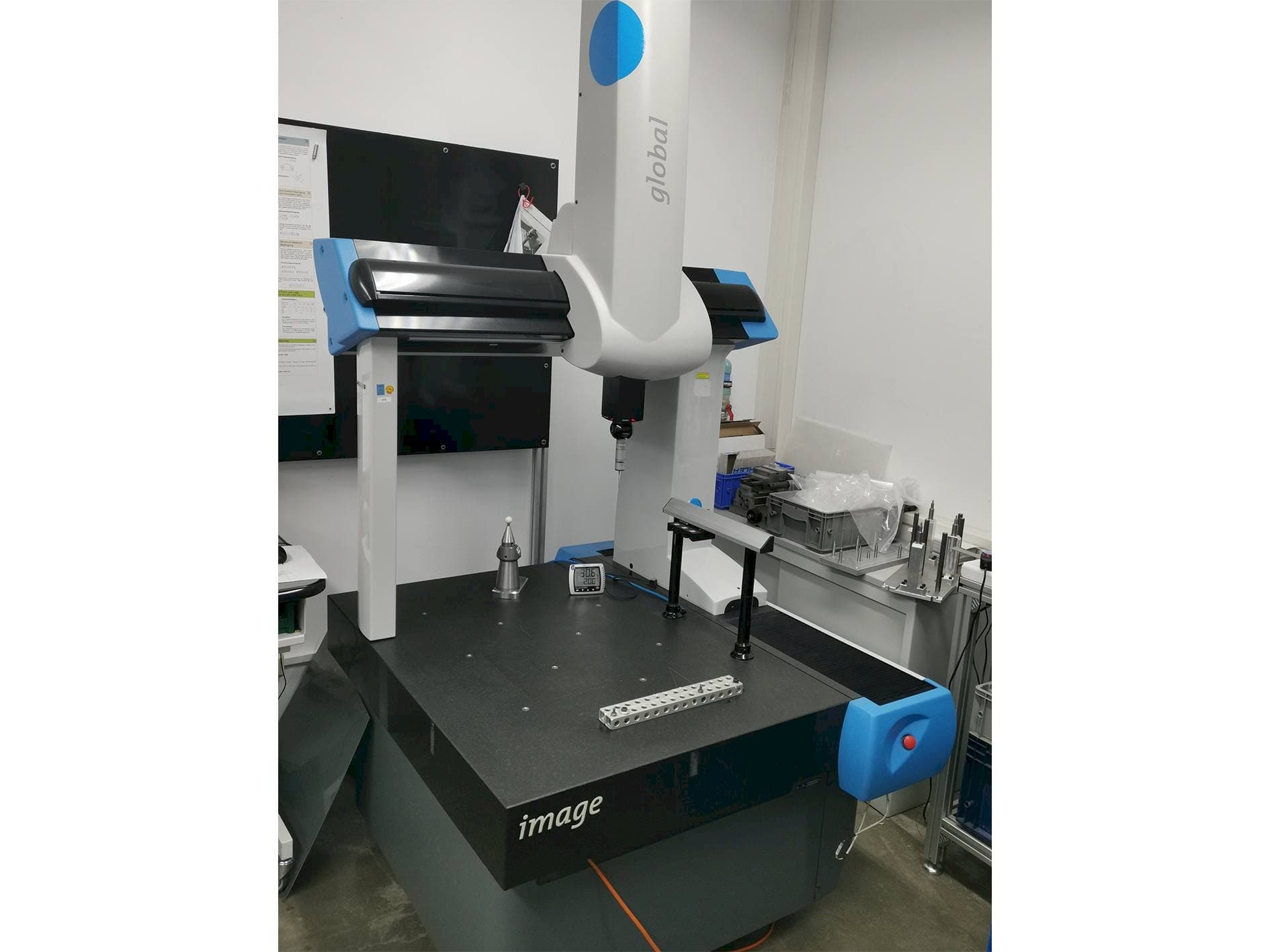 Vista frontale della macchina DEA GLOBAL I/070505