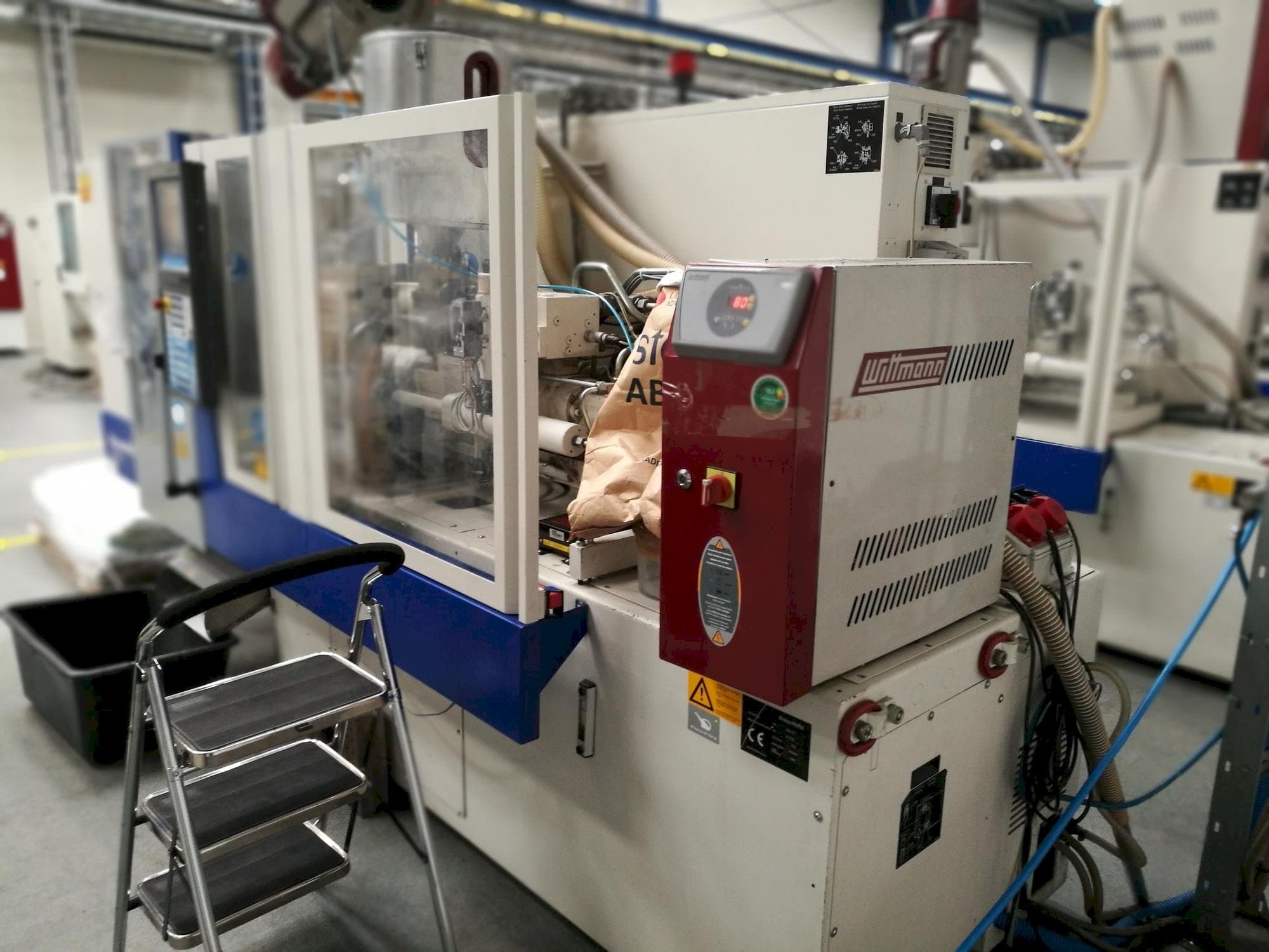 Vista frontale della macchina Krauss Maffei KM 35-55 CX