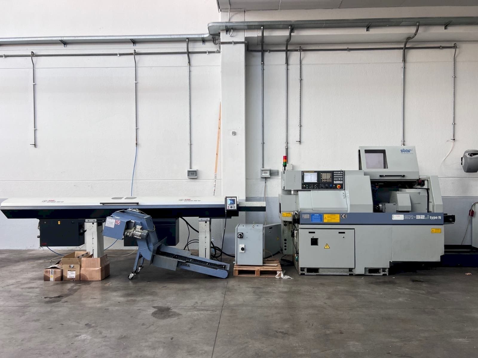 Vista frontale della macchina Star SR-32J type N