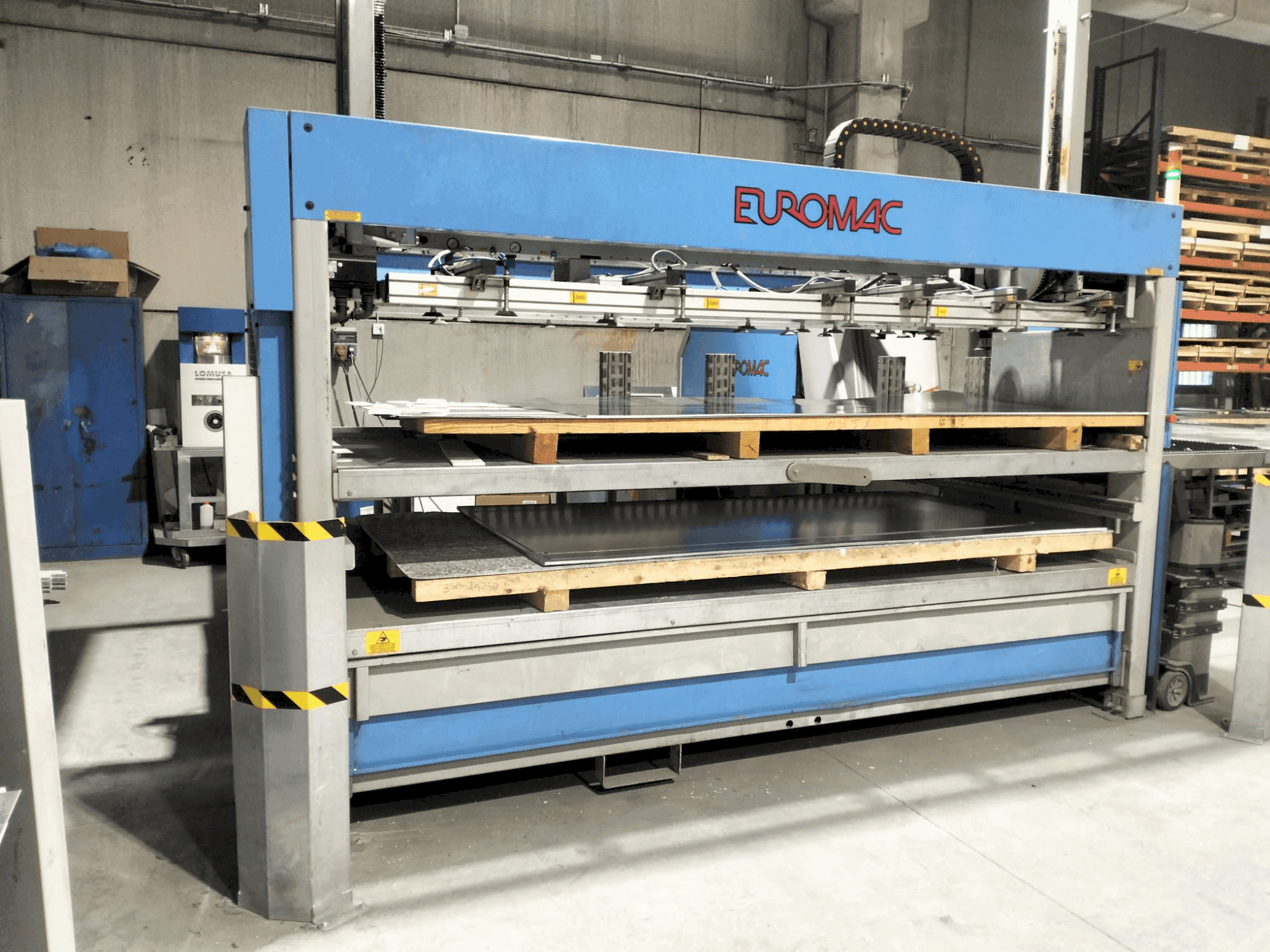 Vista frontale della macchina Euromac MTX FLEX12