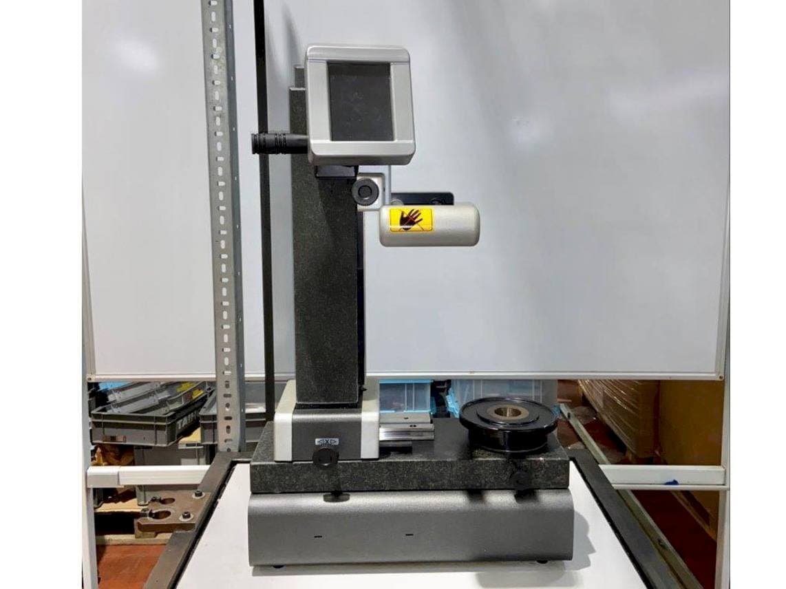 Vista frontale della macchina ELB CONTROLLI LARTH