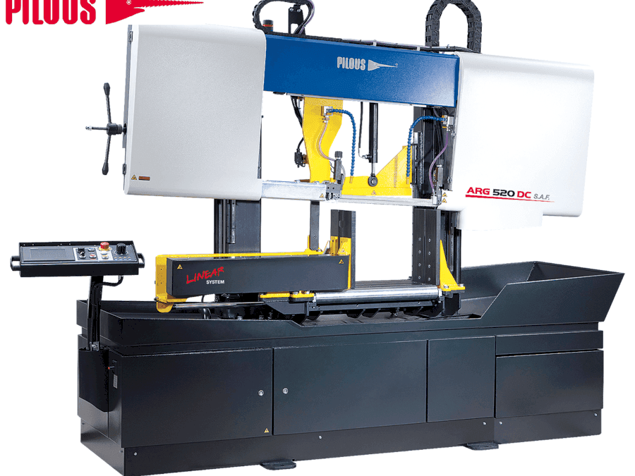 Vista frontale della macchina Pilous ARG 520 DC