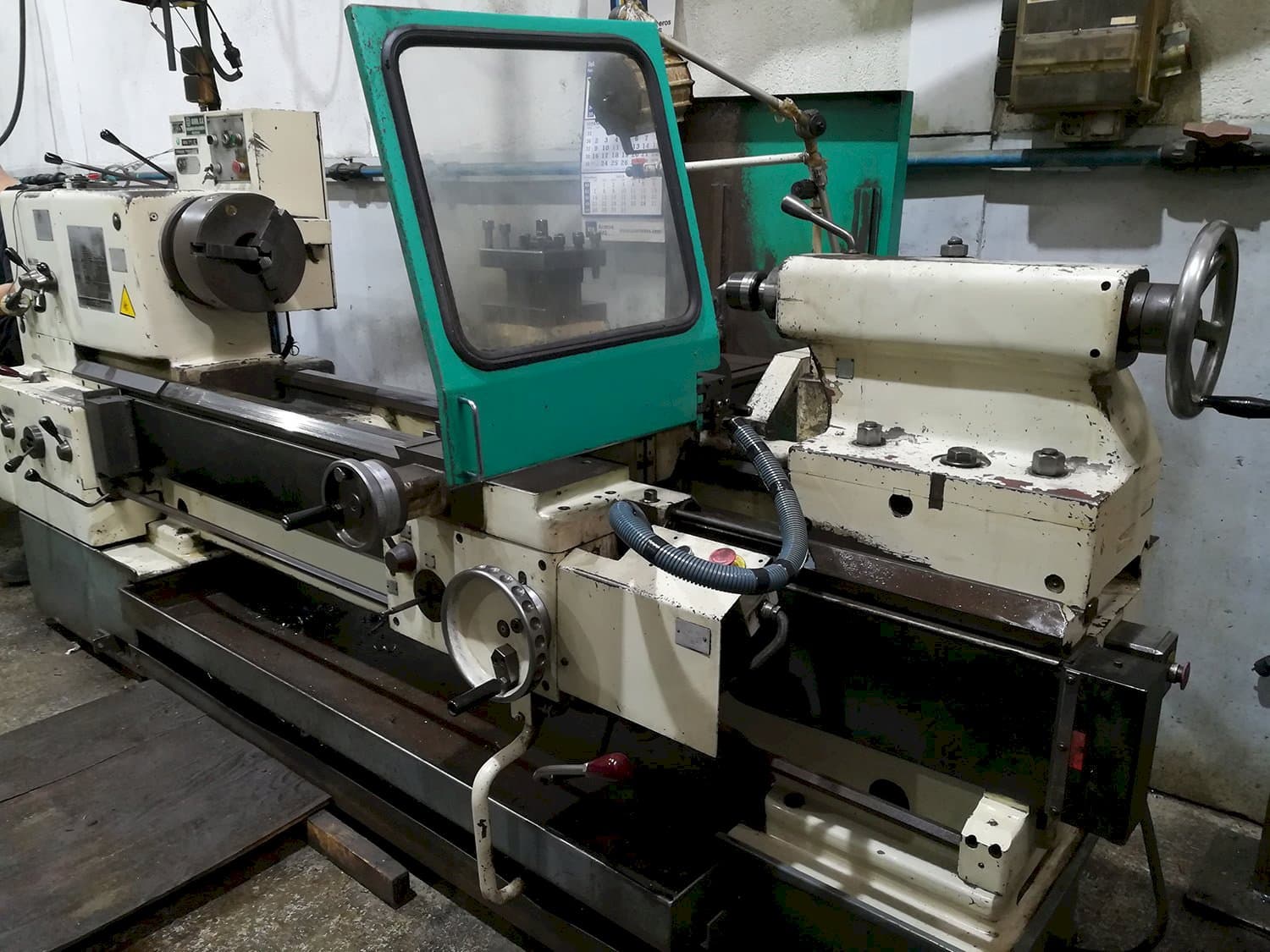 Vista frontale della macchina TOS SN 71 C