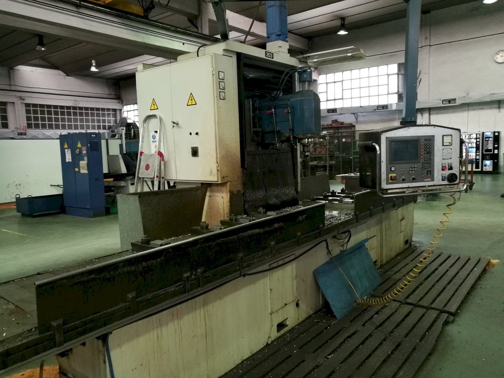 Vista laterale sinistra della macchina Correa A-20/44