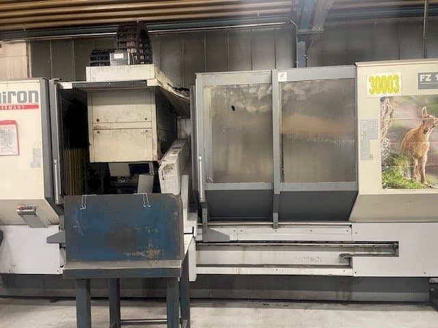 Vista frontale della macchina CHIRON FZ18KL