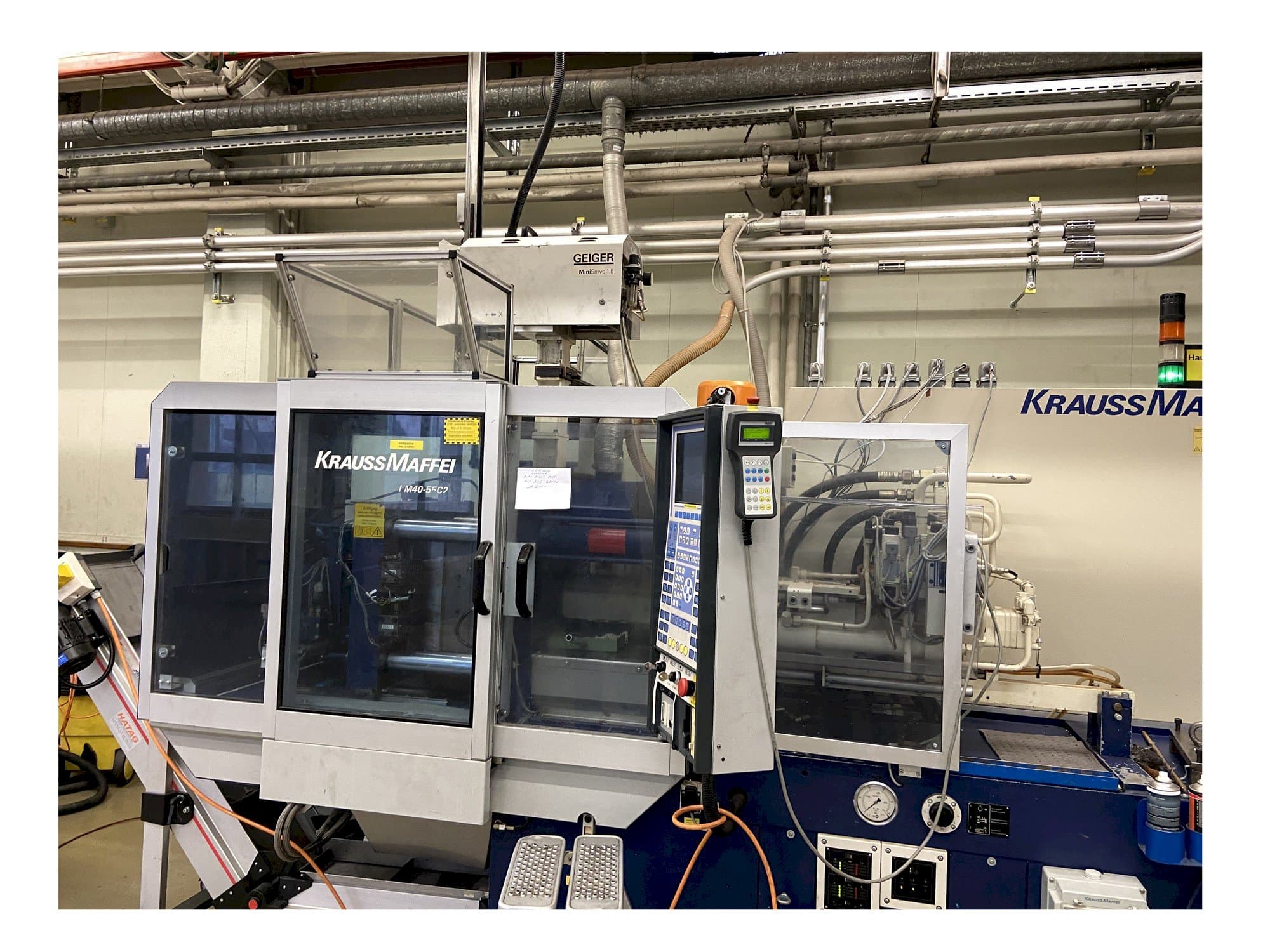 Vista frontale della macchina Krauss Maffei 40-55 C2