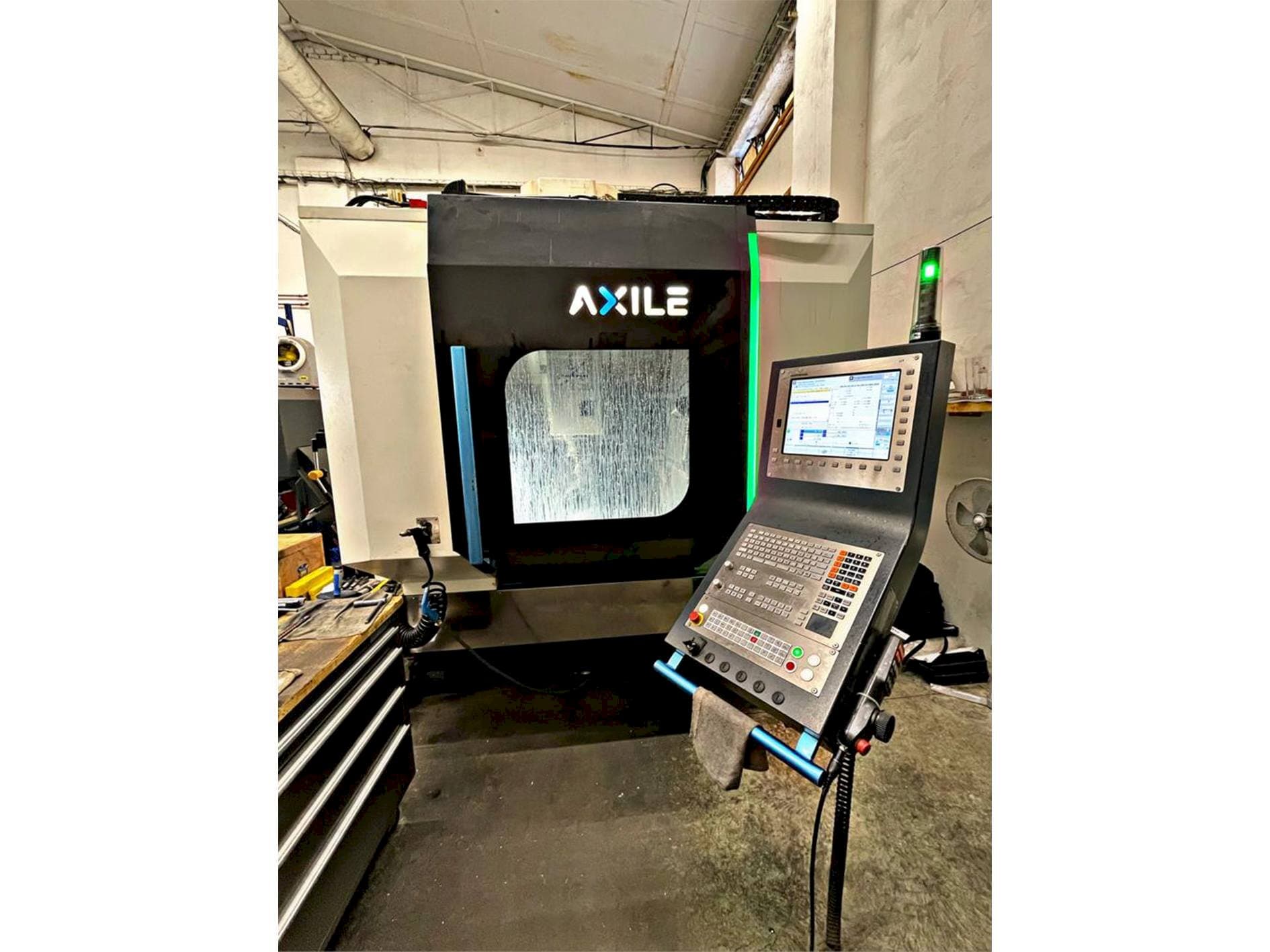 Vista frontale della macchina AXILE G6