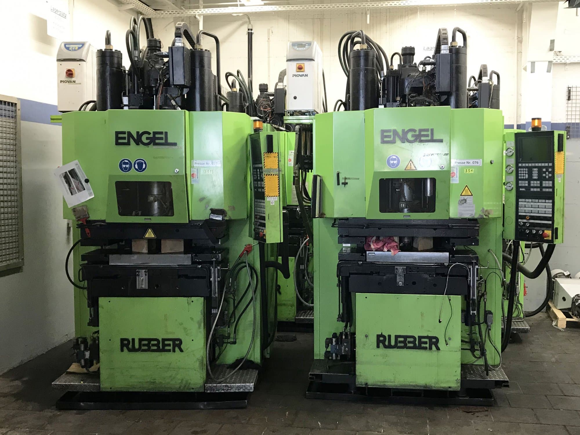 Vista frontale della macchina ENGEL ES 200/45 VHTL