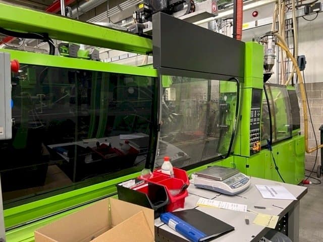 Vista frontale della macchina Engel ES 650H200W / 125 HL-2F