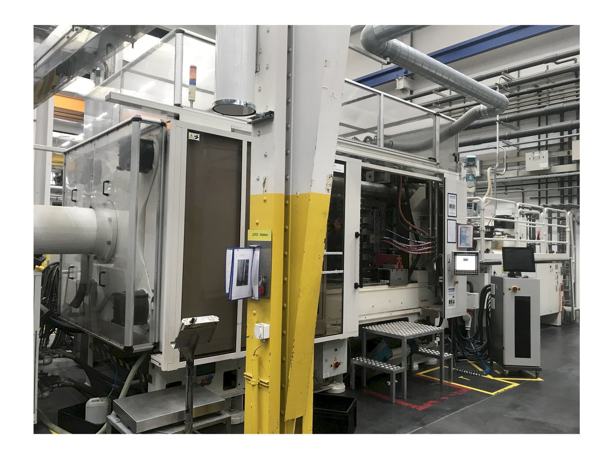 Vista frontale della macchina Husky H650 RS 80/65