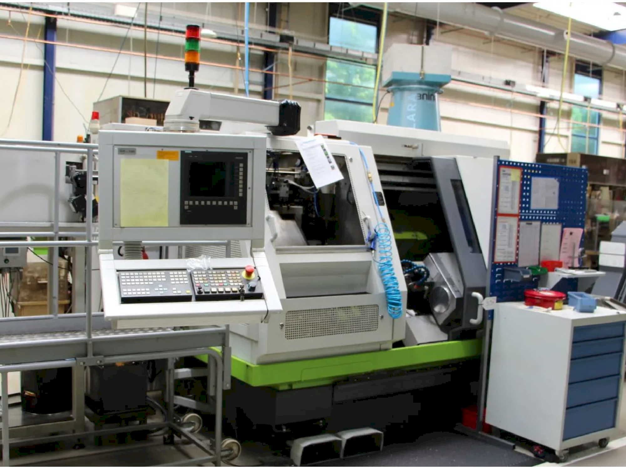 Vista frontale della macchina Benzinger TNI - B6