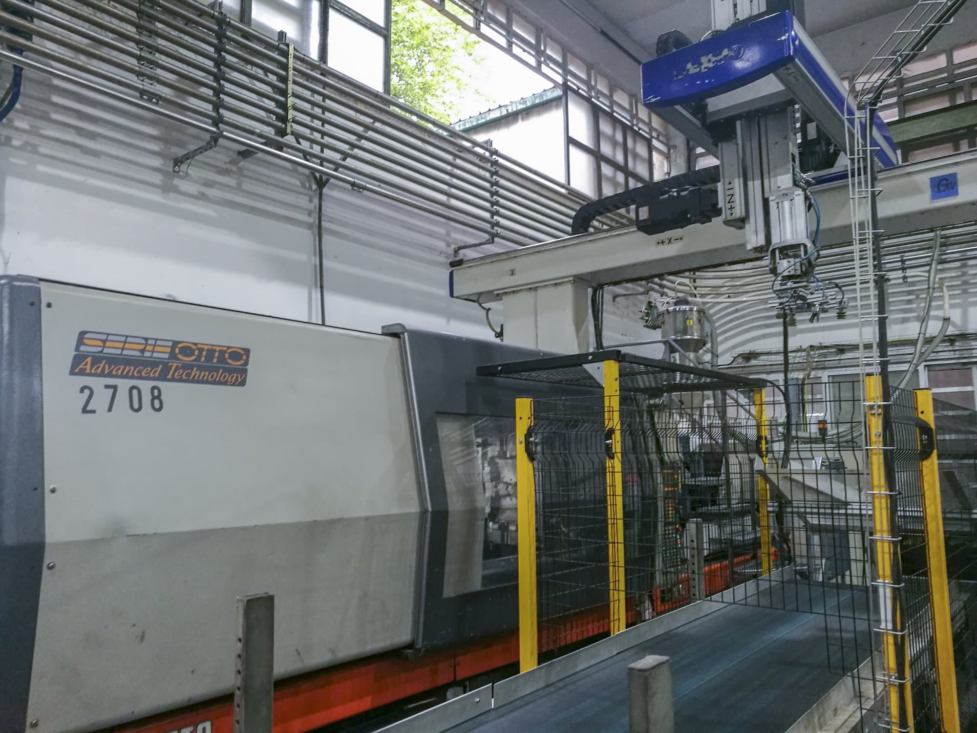 Vista lato sinistro 1 della macchina SANDRETTO 2054-380