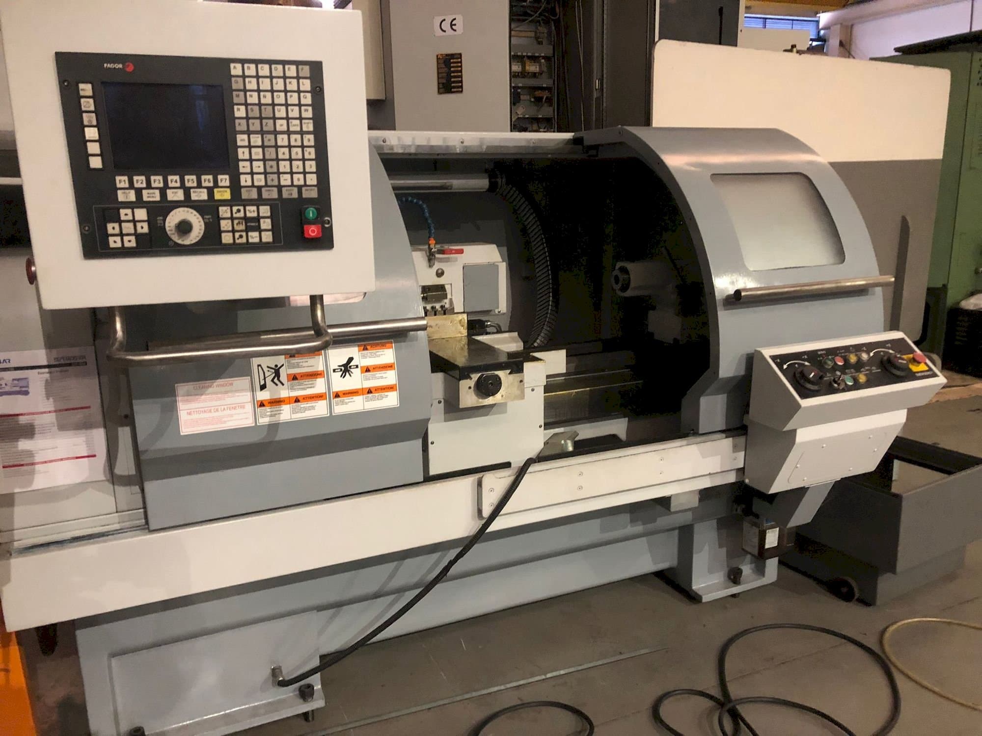 Vista frontale della macchina SUNMASTER CSR-1840