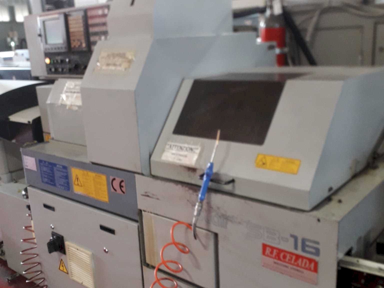 Vista frontale della macchina Star SB -16