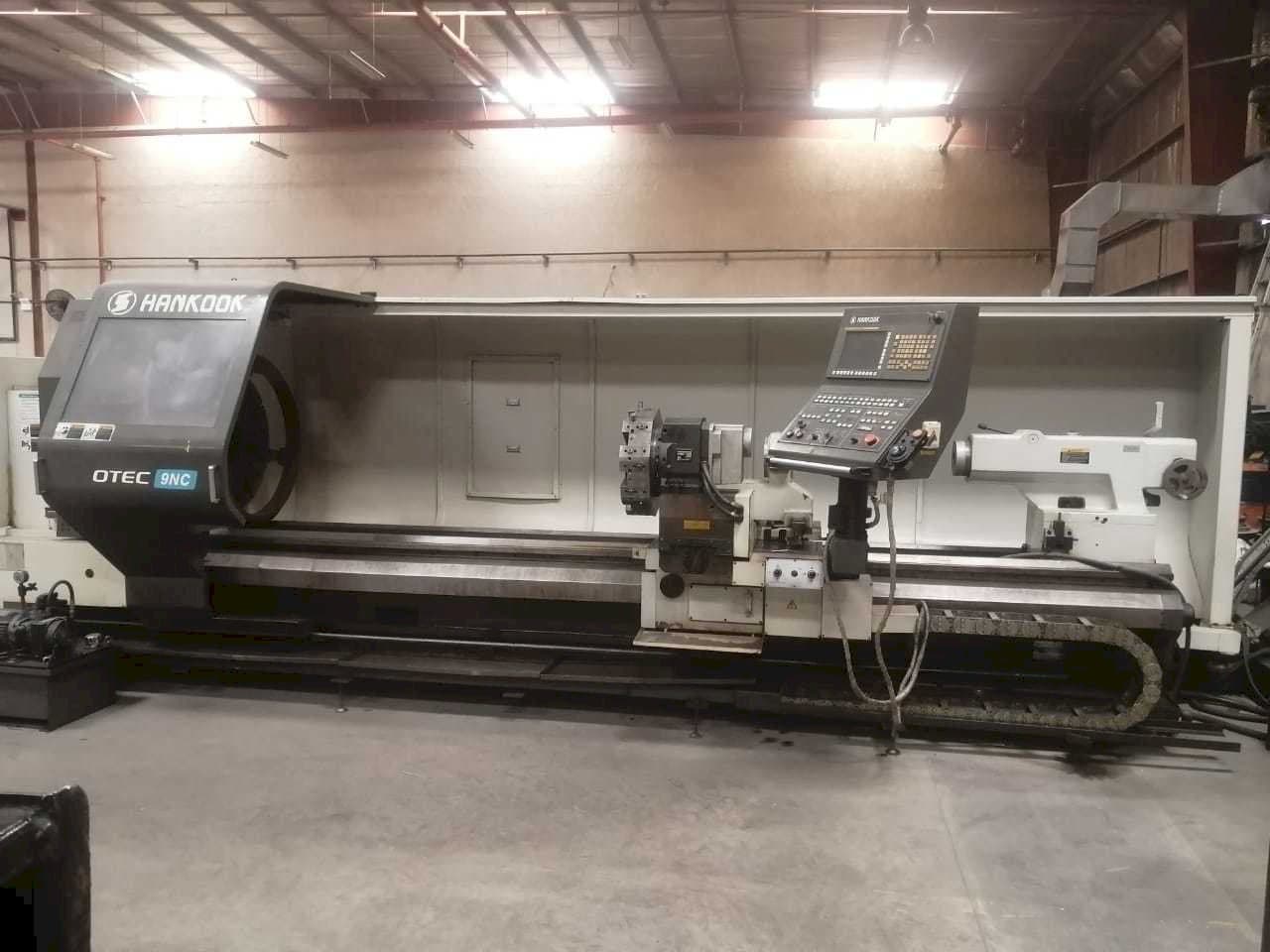 Vista frontale della macchina HANKOOK PROTEC-9NC