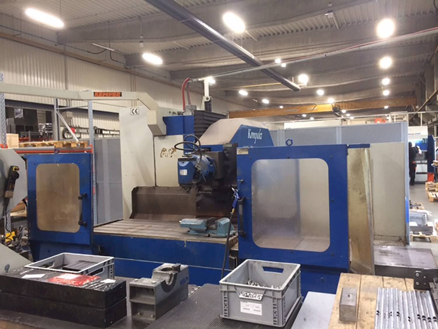 Vista frontale della macchina MTE Kompakt