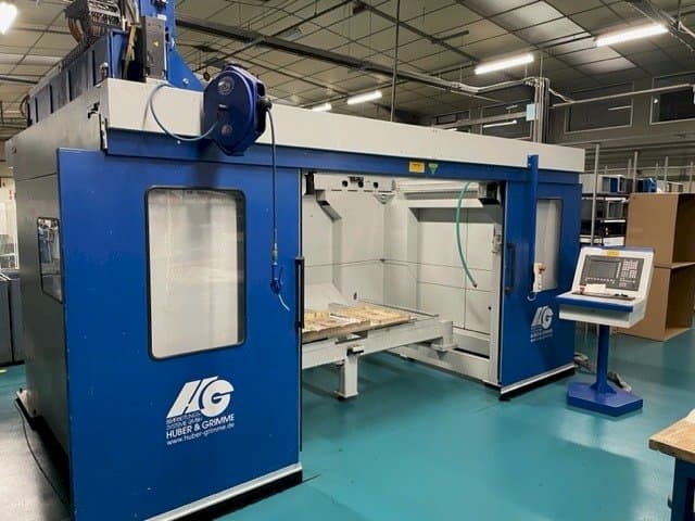 Vista frontale della macchina HG GRIMME GSF 20/10