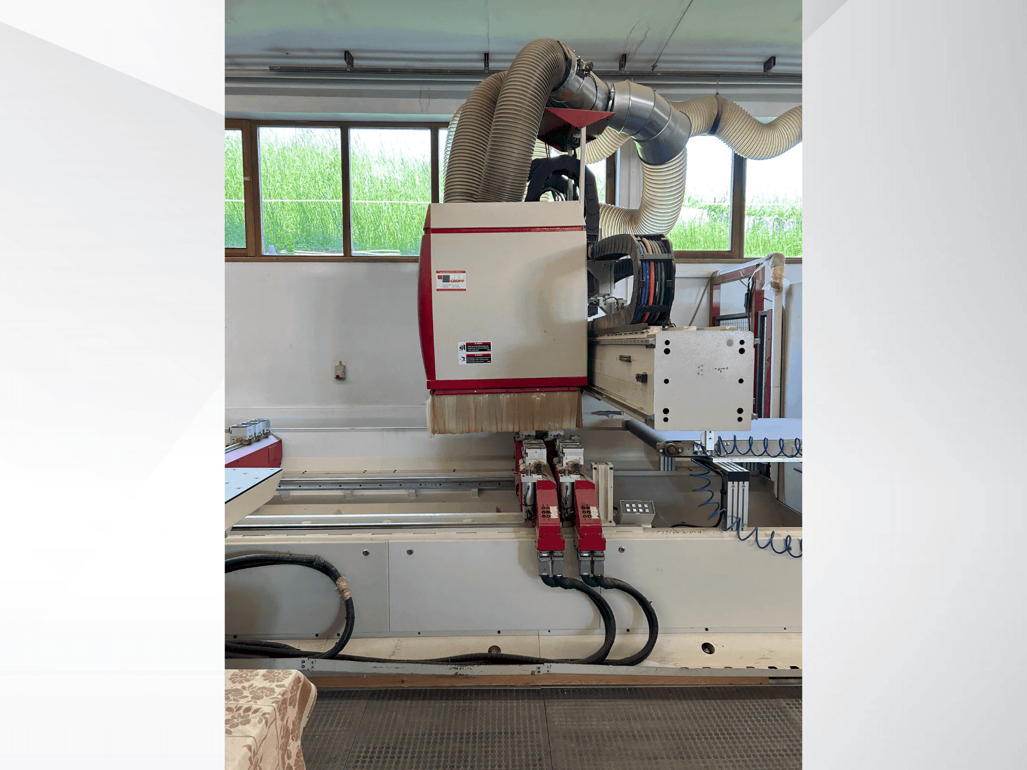 Vista frontale della macchina IMA BIMA CUT 120/240