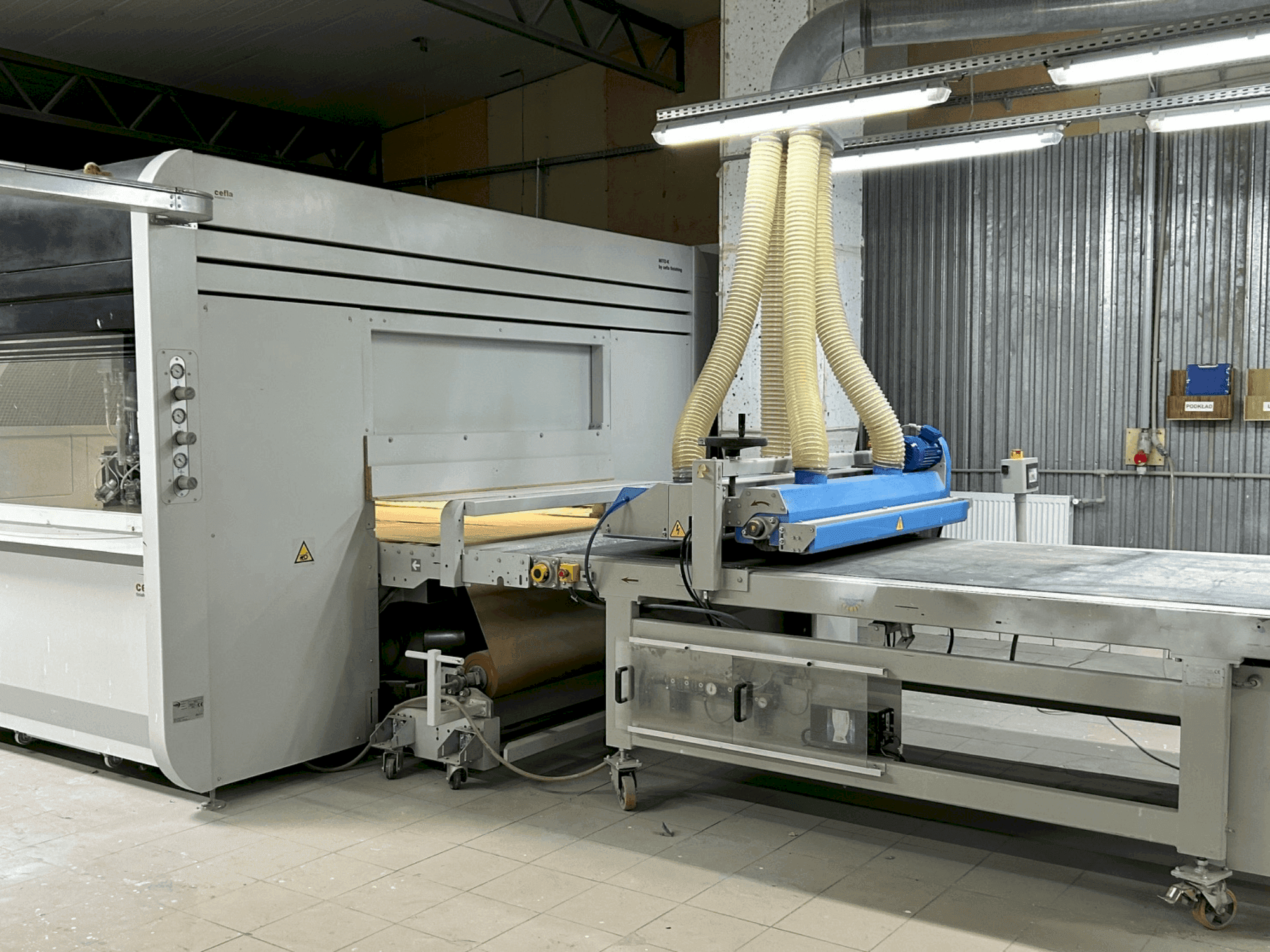 Vista frontale della macchina CEFLA MITO K