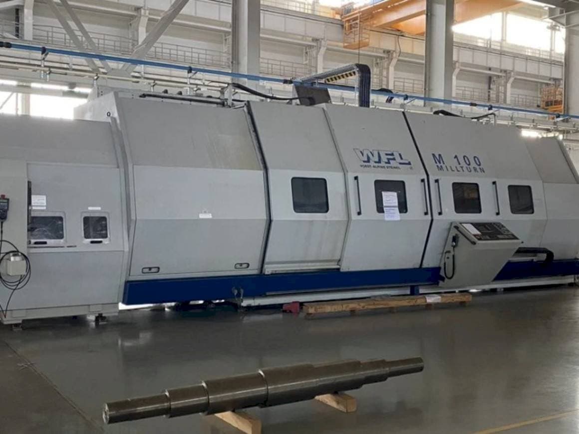 Vista frontale della macchina WFL M 100