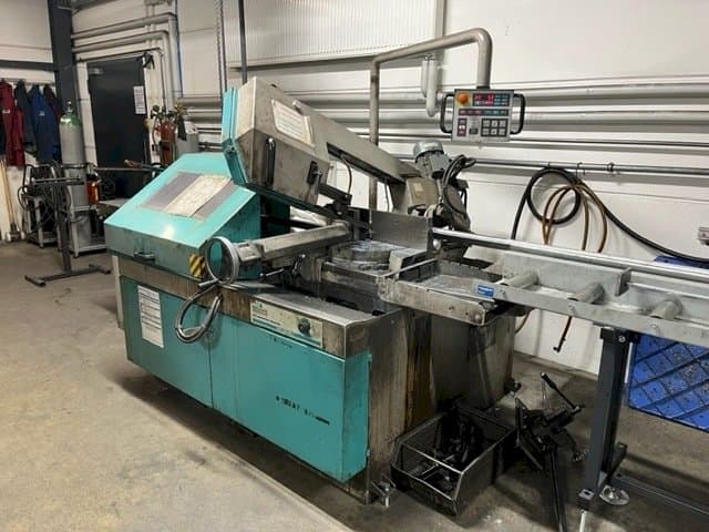 Vista frontale della macchina BERG & SCHMID GBS 280 VA-i