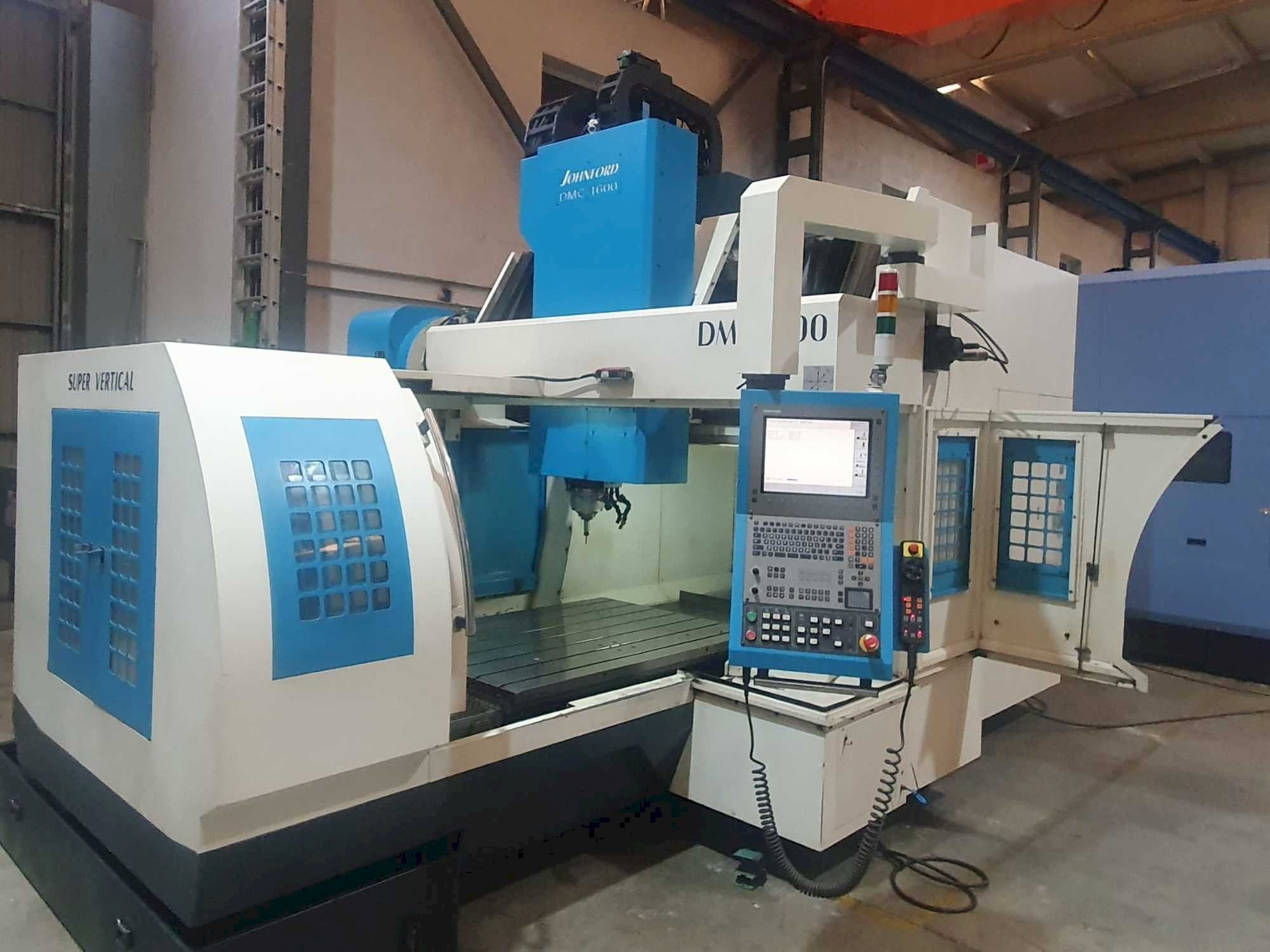 Vista frontale della macchina Johnford DMC-1600