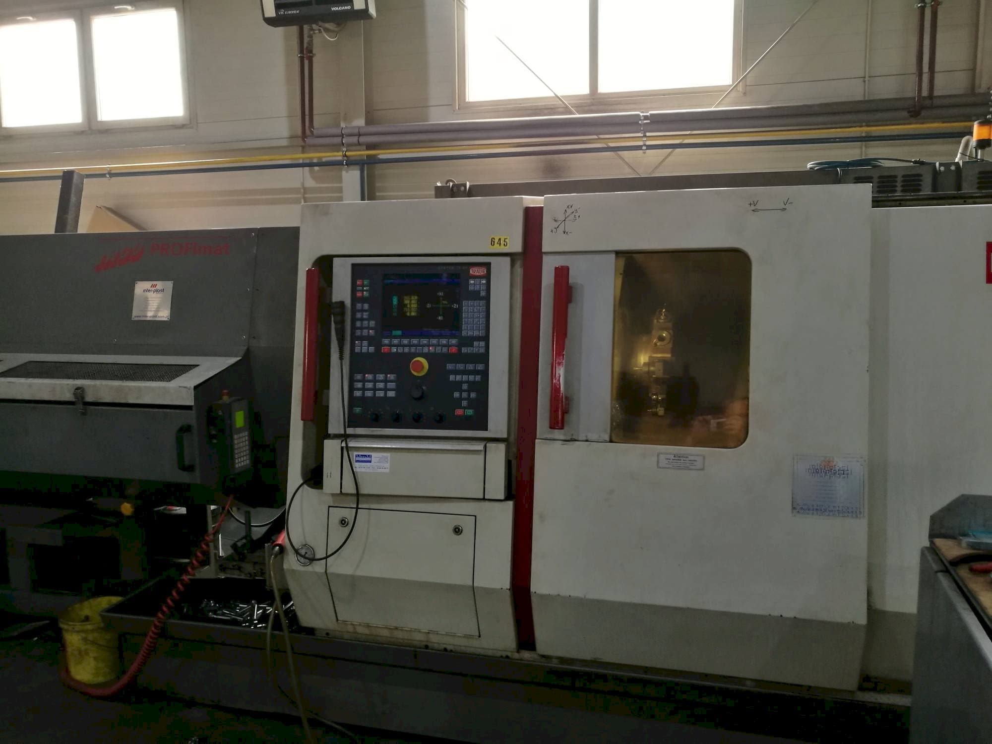 Vista frontale della macchina TRAUB TNC 42/65