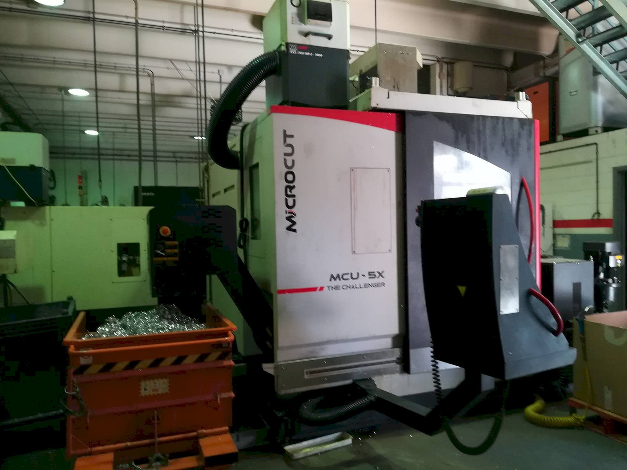 Vista frontale della macchina MICROCUT MCU-5X