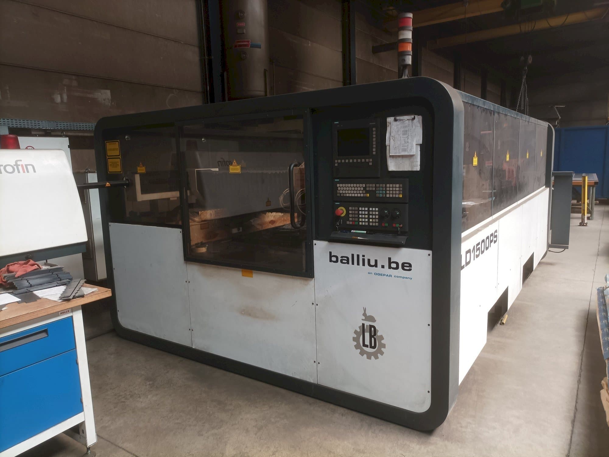 Vista frontale della macchina Balliu  LD 1500 PS