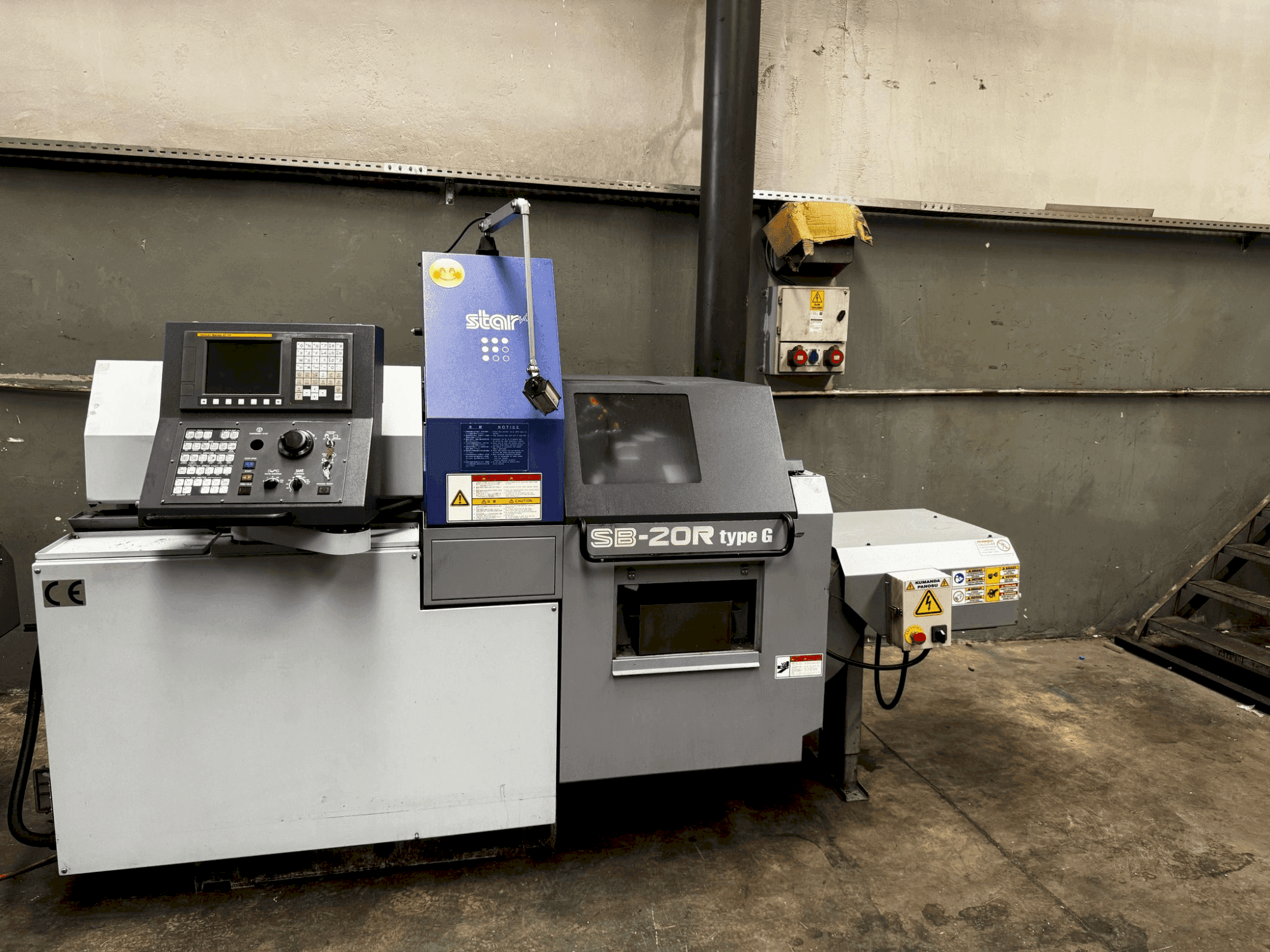 Vista frontale della macchina Star SB-20R type G