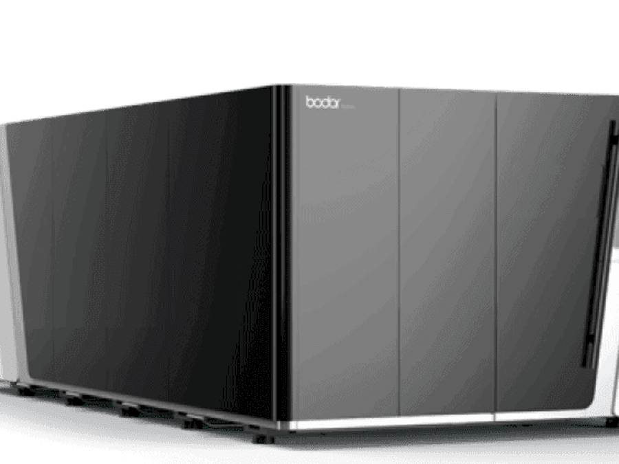 Vista frontale della macchina Bodor Dream3