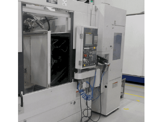 Vista frontale della macchina Takisawa TT-2600G