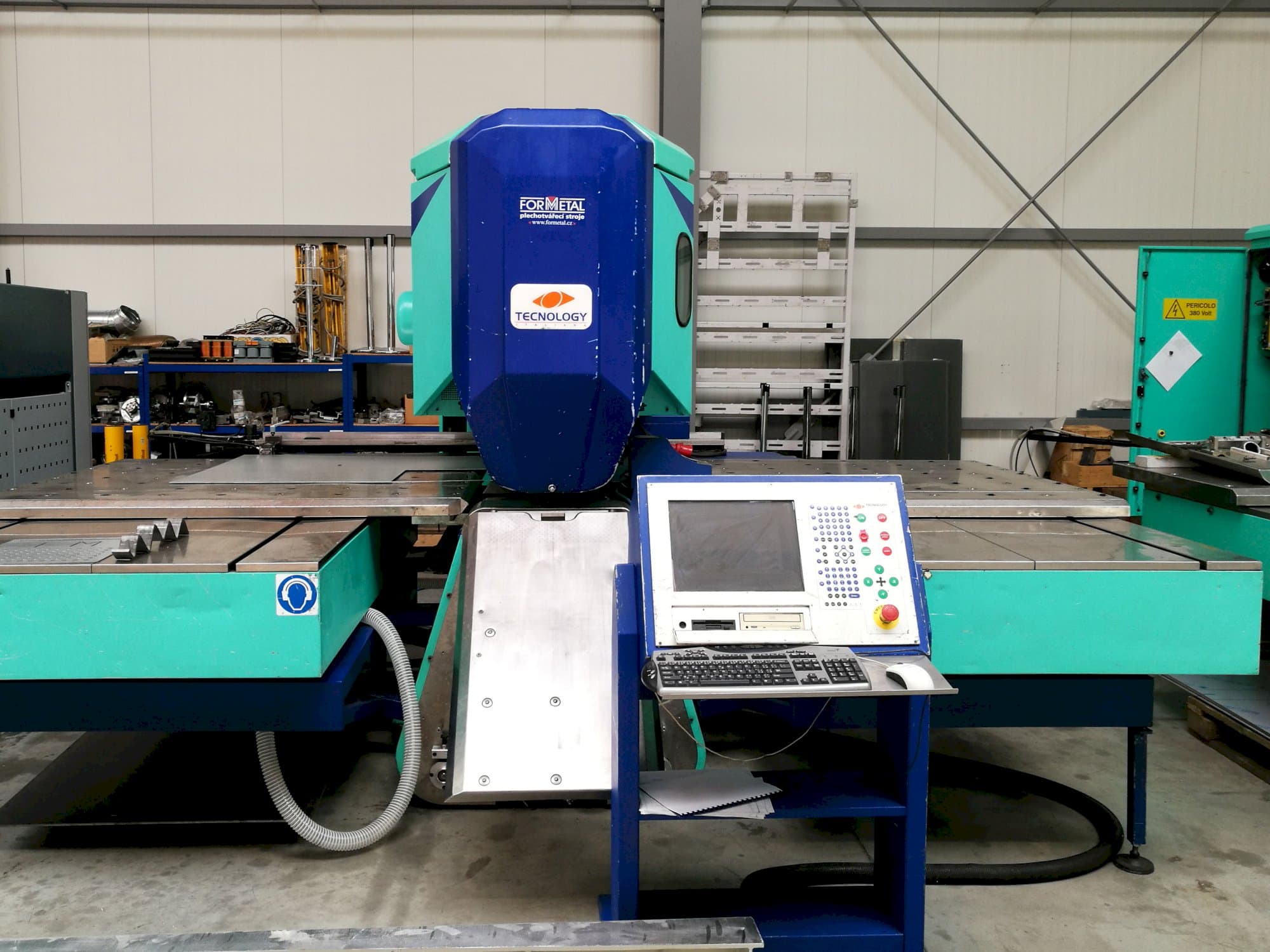 Vista frontale della macchina TECNOLOGY Italiana TECNOTRANSFER 15 SR