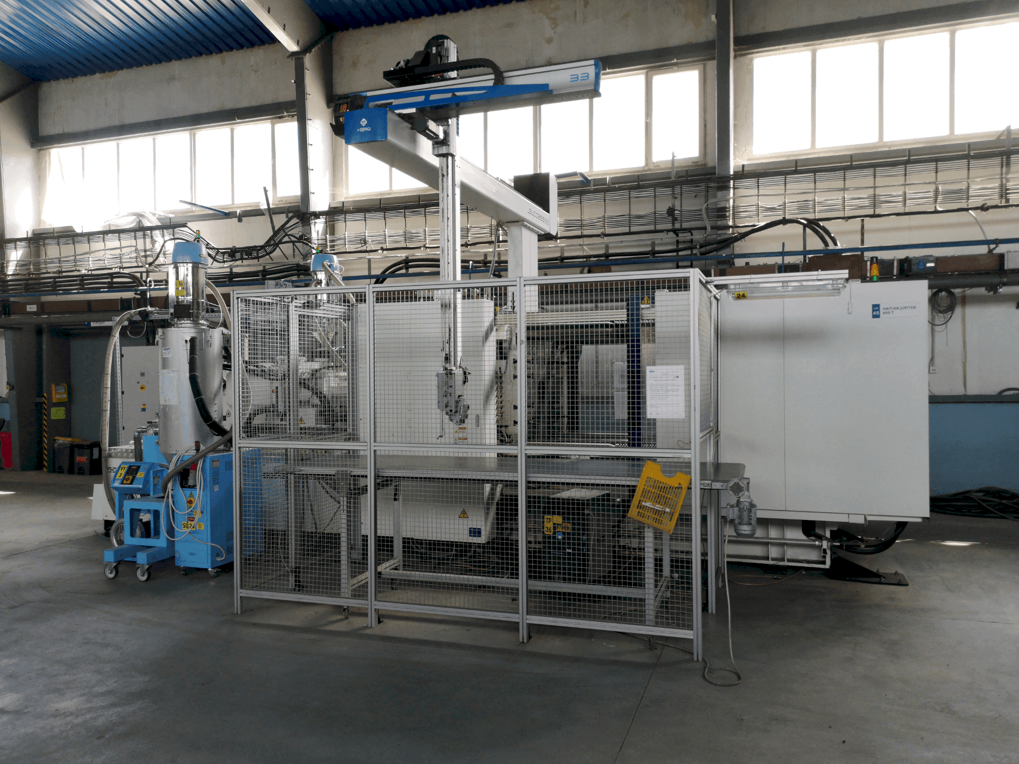 Vista frontale della macchina HAITIAN Jupiter 650 II